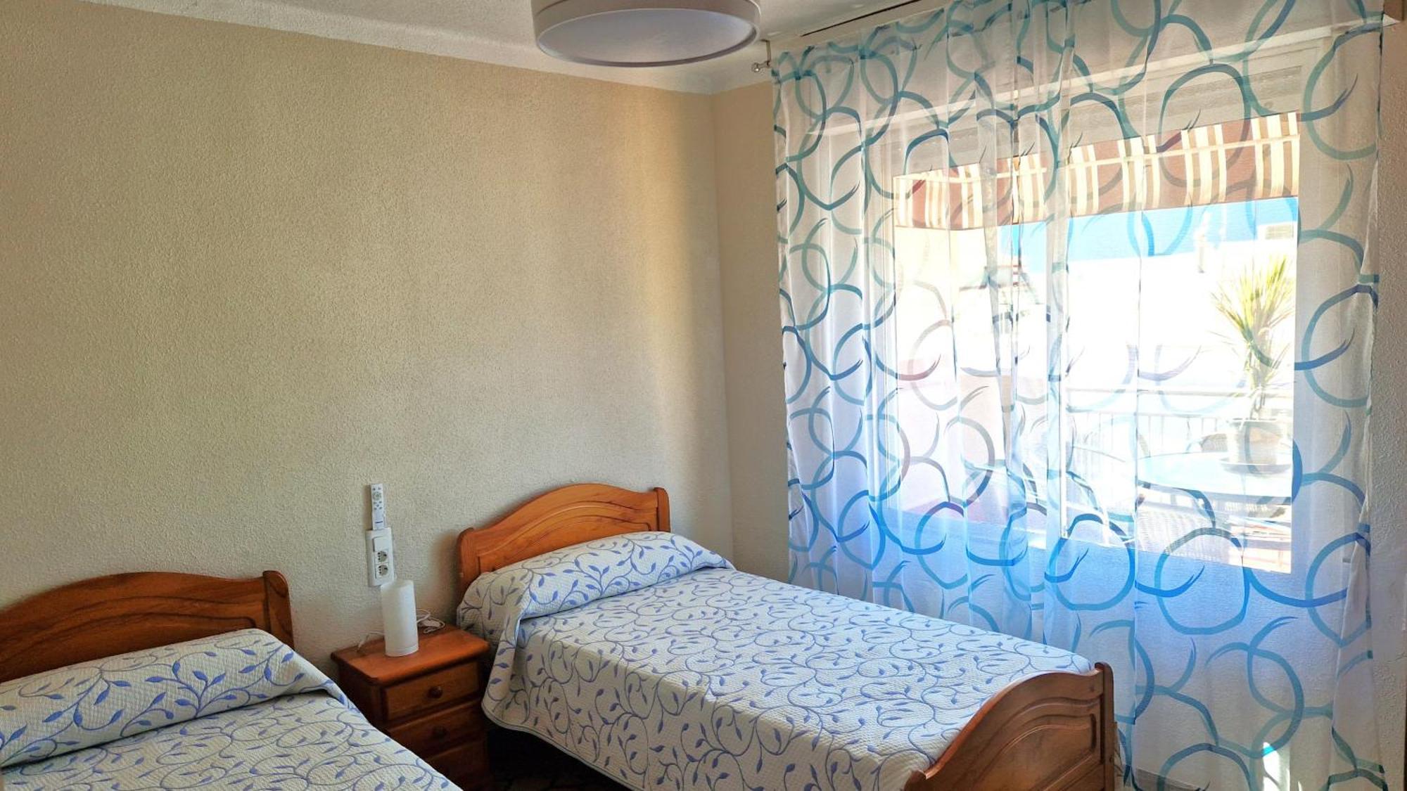 Apartamentos Centricos Playa Norte Peñíscola Habitación foto